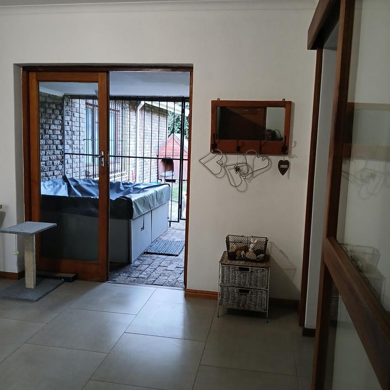 3 Bedroom Property for Sale in Wellington Western Cape